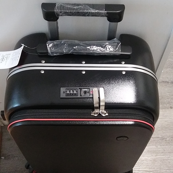 Hanke Carry On Luggage, 20'' Suitcase with Front Laptop Pocket, Travel R… - Picture 6 of 11